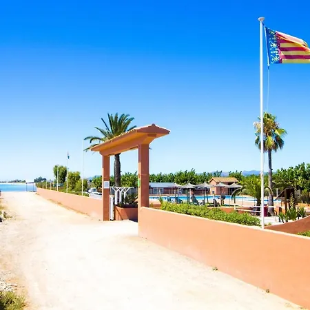 Tres Estrellas Mediterraneo *
